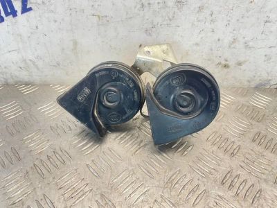 Лот: 25305345. Фото: 1. сигнализатор звуковой Ford Focus... Двигатель и элементы двигателя