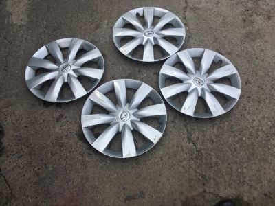 Лот: 17664852. Фото: 1. Комплект колпаков на Toyota Avensis... Колпаки
