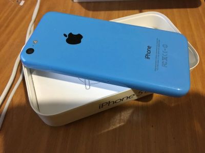 Лот: 8612018. Фото: 1. iPhone 5C 8GB blue. Смартфоны