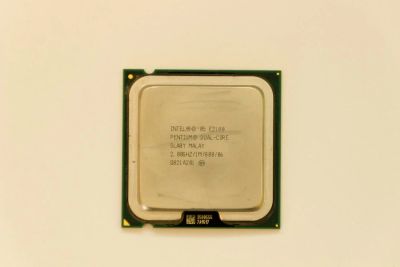 Лот: 4141163. Фото: 1. Процессор Intel Pentium E2180... Процессоры