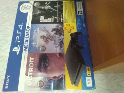Лот: 14460870. Фото: 1. Приставка Ps 4 1tb+2 геймпада... Аккаунты
