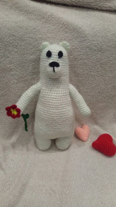 Лот: 18742551. Фото: 1. Белый медведь игрушка ручной работы. Авторские куклы, игрушки, поделки