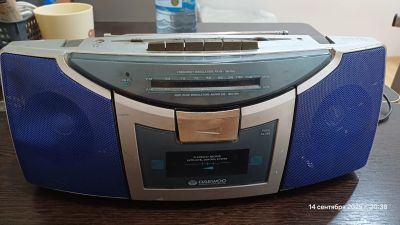 Лот: 25741948. Фото: 1. Магнитофон daewoo. Кассетные деки, магнитофоны