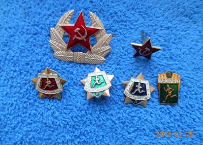 Лот: 11106567. Фото: 1. 6 знаков сов. армии лотом - 100... Другое (военная атрибутика)