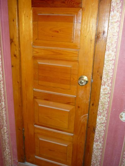 Лот: 8333977. Фото: 1. Продам двери б/у размерных размеров. Другое (мебель)