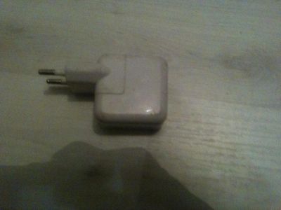 Лот: 3571834. Фото: 1. зарядное usb. Зарядные устройства, блоки питания, адаптеры сетевые для смартфонов
