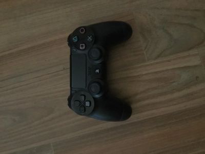 Лот: 8243620. Фото: 1. Геймпад джойстик dualshock 4 для... Аксессуары для игровых приставок, консолей, геймпады