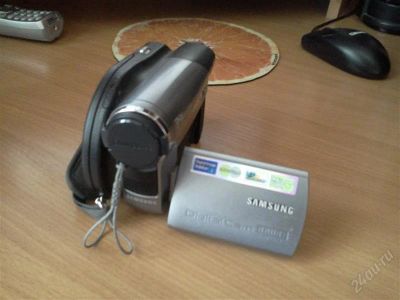 Лот: 1093494. Фото: 1. DVD камера Samsung VP-DC171i. Видеокамеры
