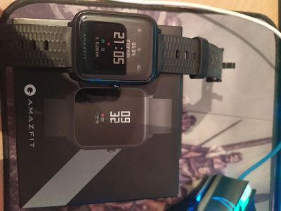 Лот: 17564593. Фото: 1. Смарт часы Amazfit bip. Смарт-часы, фитнес-браслеты, аксессуары