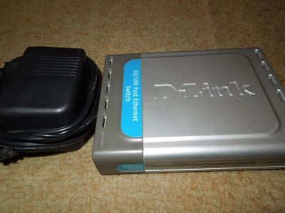 Лот: 8369839. Фото: 1. Коммутатор (switch) D-link DES-1005D. Коммутаторы