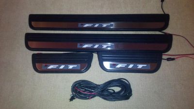 Лот: 4894427. Фото: 1. Светодиодные пороги Honda Fit... Детали тюнинга