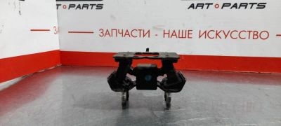 Лот: 17275381. Фото: 1. Подушка кпп Toyota Mark X GRX130... Двигатель и элементы двигателя