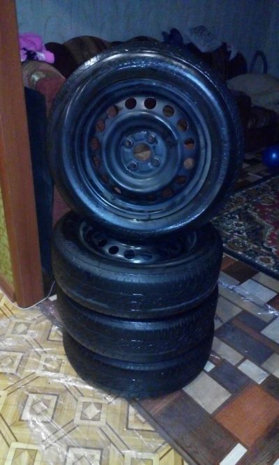 Лот: 10241028. Фото: 1. ПродамПродам Bridgestone лето... Шины на дисках