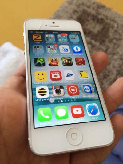 Лот: 4451718. Фото: 1. Iphone 5 16 gb полный комплект. Смартфоны