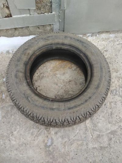 Лот: 11045983. Фото: 1. Колесо зима 175/70/13. Шины