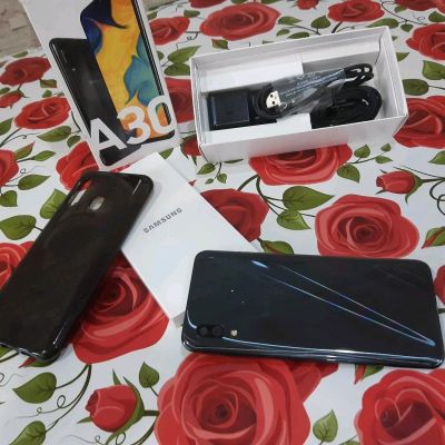 Лот: 13898770. Фото: 1. Samsung Galaxy a30 3/32gb. Смартфоны