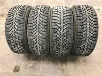 Лот: 12328431. Фото: 1. Bridgestone Blizzak spike-01 235... Шины