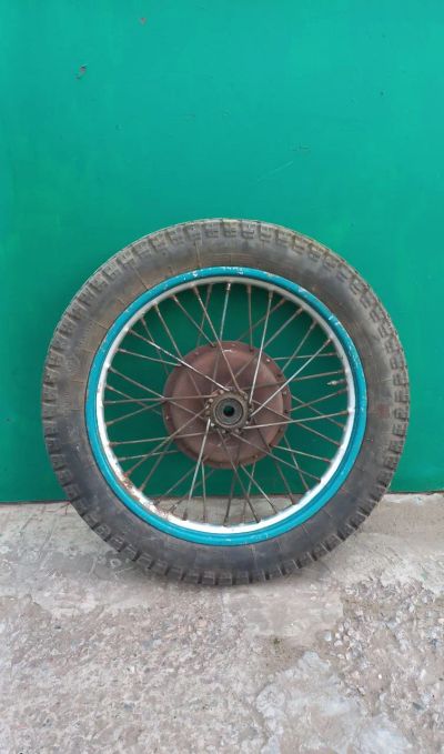 Лот: 25888603. Фото: 1. Колесо от мотоцикла М-72. Запчасти