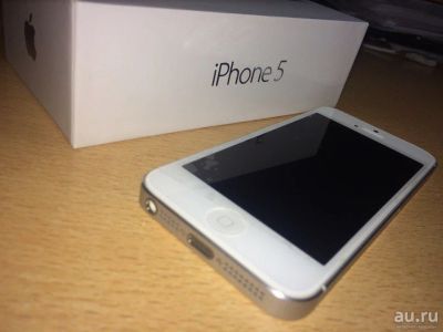 Лот: 8897858. Фото: 1. iPhone 5 16gb white. Смартфоны