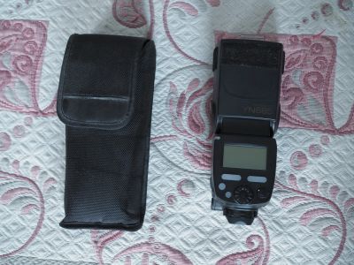 Лот: 15586567. Фото: 1. Вспышка YongNuo YN‑685 i‑TTL Speedlite... Вспышки, осветители, рассеиватели