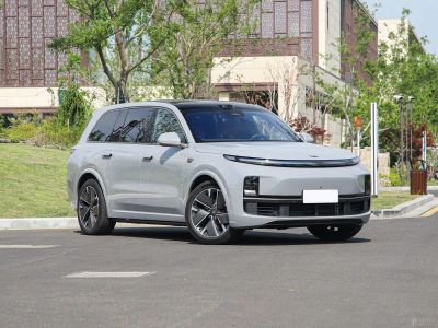 Лот: 25673032. Фото: 1. Внедорожник LiXiang L9 2025. Автомобили