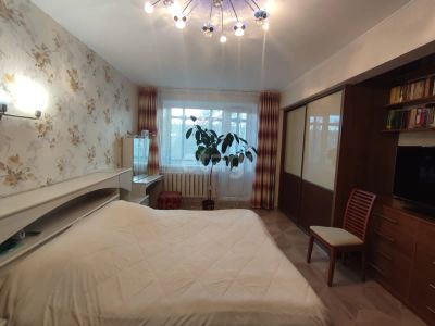 Лот: 25294467. Фото: 1. 3-комн. квартира , Сосновоборск... Квартиры, студии