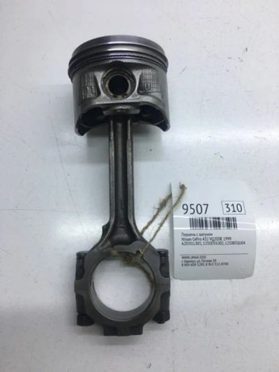 Лот: 20376629. Фото: 1. Поршень с шатуном Nissan Cefiro... Двигатель и элементы двигателя