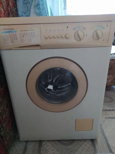 Лот: 25527964. Фото: 1. Стиральная машина Electrolux EW-1063s. Стиральные машины