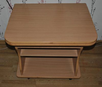 Лот: 3676341. Фото: 1. Журнальный стол с 1 рубля!. Столы, стулья, обеденные группы