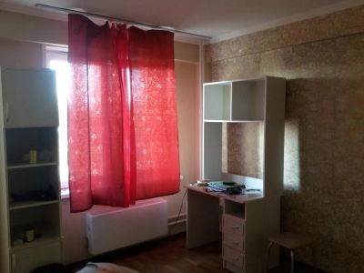 Лот: 8301200. Фото: 1. Сдам 1-комн студию на Караульной... Квартиры, студии