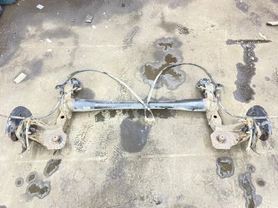 Лот: 25112133. Фото: 1. балка поперечная Opel Astra L69. Другое (автозапчасти)