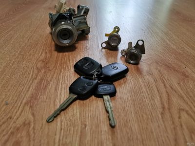 Лот: 17920413. Фото: 1. Замок зажигания в сборе Toyota... Другое (автозапчасти)