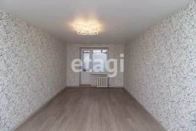Лот: 25406832. Фото: 1. 3-комн. квартира , Красноярск... Квартиры, студии