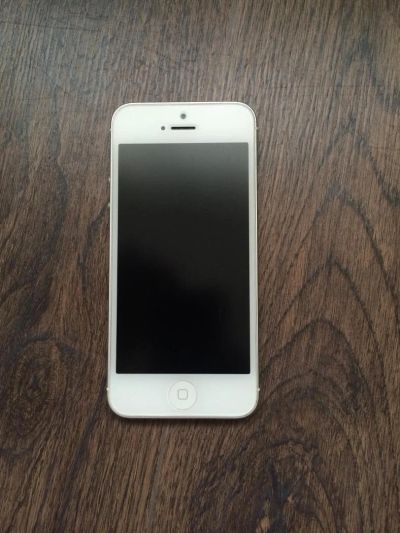 Лот: 5465461. Фото: 1. Продам iPhone 5 16gb. Смартфоны