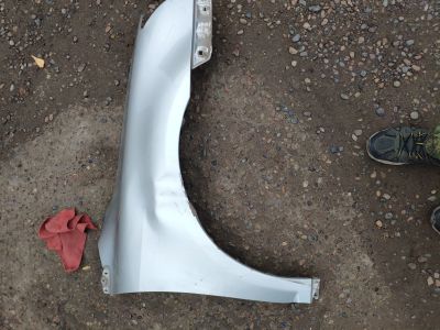 Лот: 14850024. Фото: 1. Крыло правое Toyota Avensis рестайлинг. Кузов