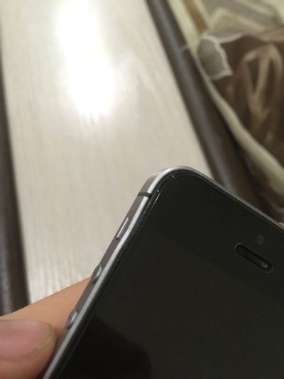 Лот: 12662962. Фото: 1. 2 iPhone SE 128 и 32 гига. Смартфоны
