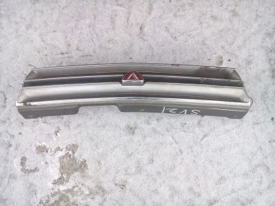 Лот: 15001041. Фото: 1. Решётка радиатора Toyota Vista... Кузов