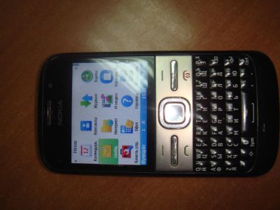 Лот: 4087804. Фото: 1. Nokia E5-00 + флеш память 2Gb... Смартфоны