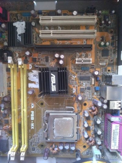 Лот: 16309972. Фото: 1. Asus p5b-mx Celeron D331, не ставится... Материнские платы