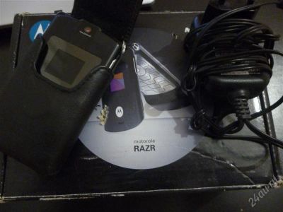 Лот: 1356277. Фото: 1. MOTOROLA V3. Кнопочные мобильные телефоны