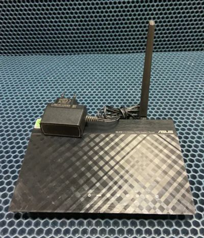 Лот: 19929928. Фото: 1. роутер asus DSL-N10. Маршрутизаторы (роутеры)