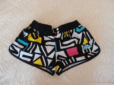 Лот: 3889906. Фото: 1. Летние шорты Quiksilver 44-46. Брюки, шорты