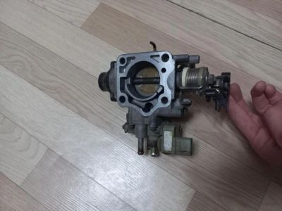 Лот: 18000305. Фото: 1. Дроссельная заслонка 5a fe. Двигатель и элементы двигателя