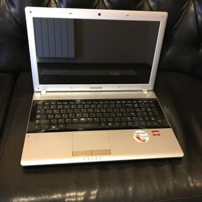 Лот: 10819714. Фото: 1. Ноутбук Samsung RV515 описание. Ноутбуки