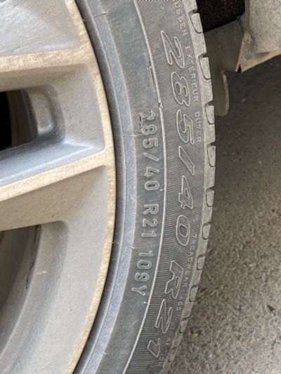 Лот: 15985782. Фото: 1. Шины pirelli 285/40/21. Шины