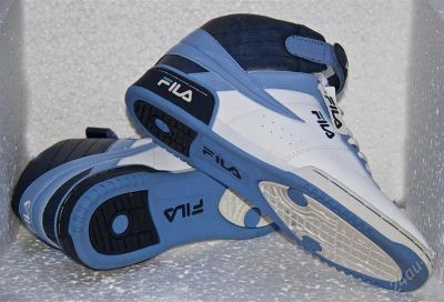 Лот: 1501650. Фото: 1. кроссовки fila f 13v mens classic... Кеды, кроссовки, слипоны