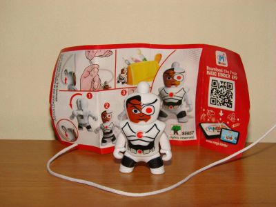Лот: 15212121. Фото: 1. Kinder Сюрприз, киндер "Лига Справедливости... Игрушки