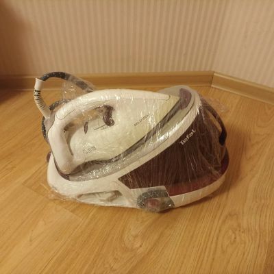 Лот: 20731943. Фото: 1. Парогенератор Tefal pro express. Утюги, парогенераторы, отпариватели