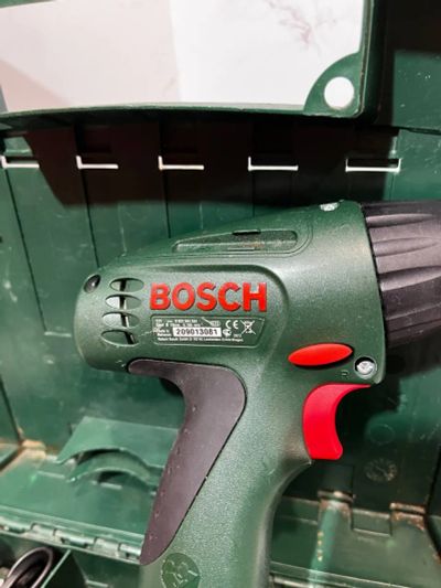 Лот: 20970209. Фото: 1. Шуруповерт Bosch (45566). Электроинструмент