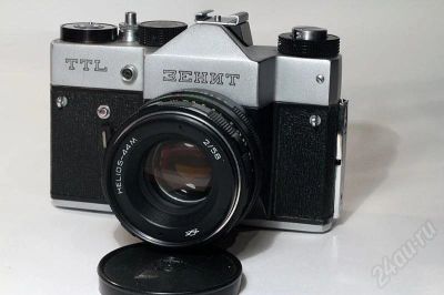 Лот: 701624. Фото: 1. ZENIT TTL в редком светлом исполнении... Плёночные зеркальные